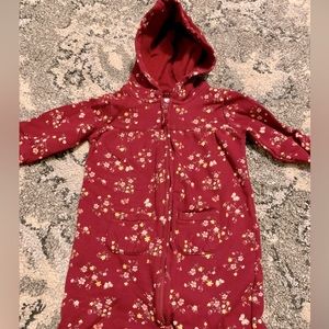 GUC 🍁🍂🍁 Carter’s Full Zip Onesie Sz. 18 mos.